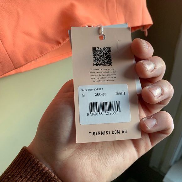 NWT Tiger Mist top🍊🍑 - Picture 3 of 6